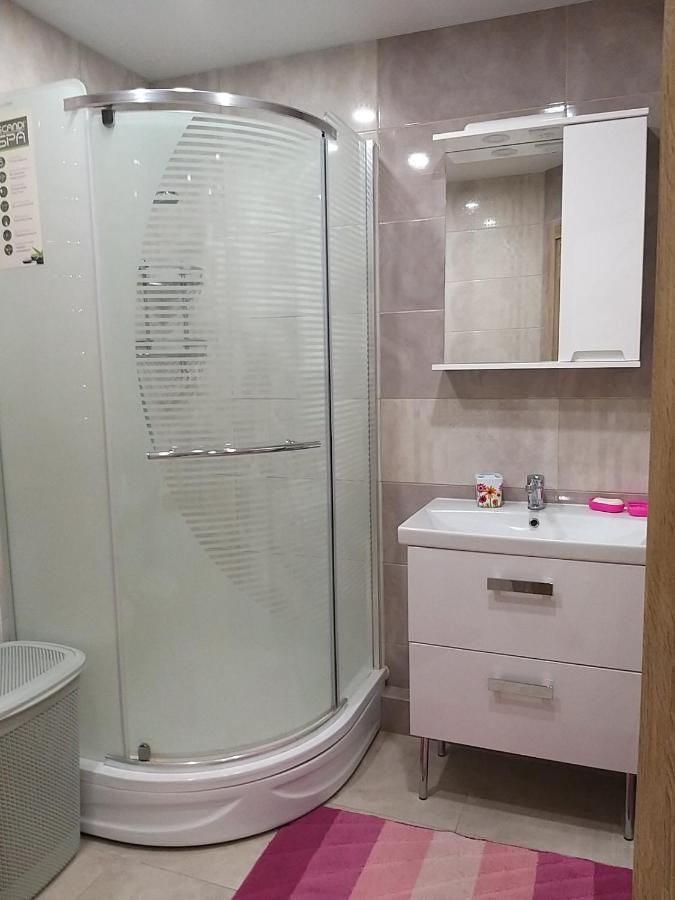 Apartment трикімнатні центр волі43 Lutsk